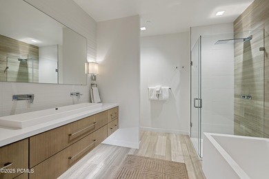 Come home to The Parkite, where luxury meets the character of - photo 17