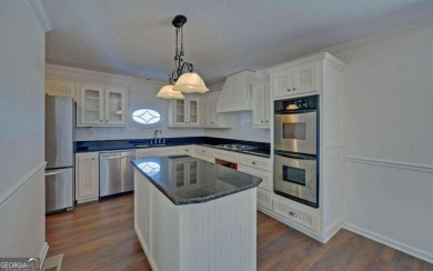 Welcome to this gorgeous estate home of 18.82 acres. Nestled at - photo 21