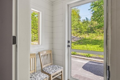 Impeccably built and immaculately maintained, this three bedroom - photo 21