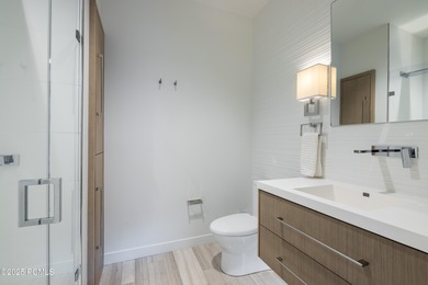 Come home to The Parkite, where luxury meets the character of - photo 21