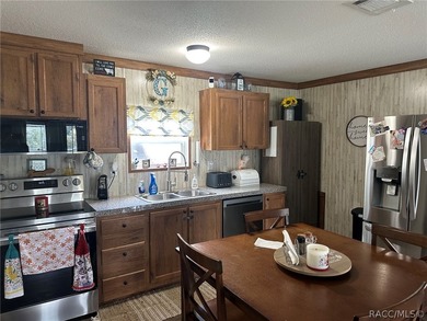 Check out this WELL-MAINTAINED and MOVE-IN READY 2021 3/2 only a - photo 22