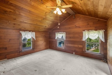 Bring your vision to this charming lakefront home on beautiful - photo 24