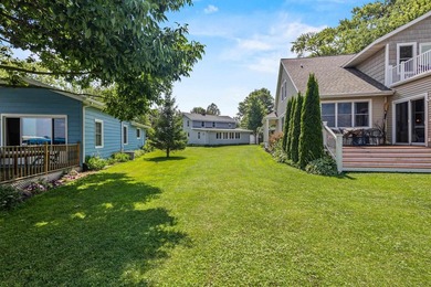 Bring your vision to this charming lakefront home on beautiful - photo 35