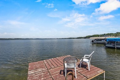 Bring your vision to this charming lakefront home on beautiful - photo 37
