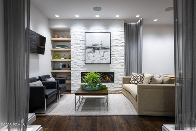 Come home to The Parkite, where luxury meets the character of - photo 38