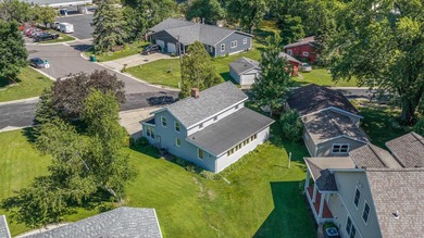 Bring your vision to this charming lakefront home on beautiful - photo 39