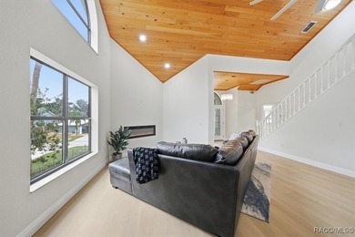 A sense of calm and refinement defines this exceptional - photo 7