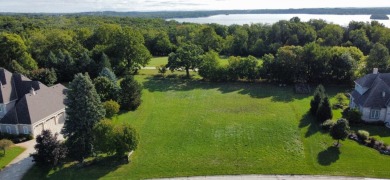 Pewaukee Lake Lot For Sale in Pewaukee Wisconsin