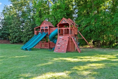 Positioned to capture stunning views of Lake Tuscaloosa, this - photo 23