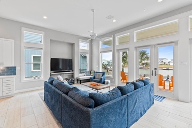 Welcome to your coastal retreat in the prestigious gated - photo 9