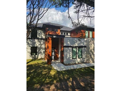 Joe Pool Lake Home For Sale in Cedar Hill Texas