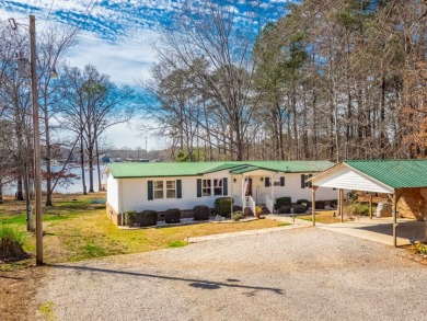 Lake Murray Home For Sale in Saluda South Carolina
