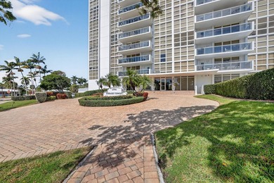 This condo offers stunning unobstructed views of the ocean from - photo 8