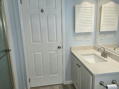 Discover your new home in Foxwood Village a beautiful gated - photo 11