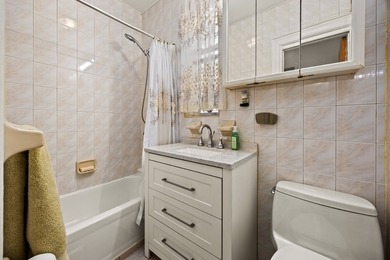 GREAT INVESTMENT OPPORTUNITY IN THE HEART OF GREENPOINT NY! THIS - photo 12