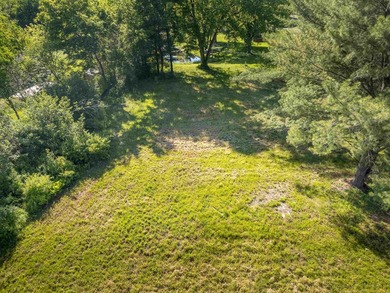 Level, easy-to-build lot on Lake Redstone with valuable - photo 13