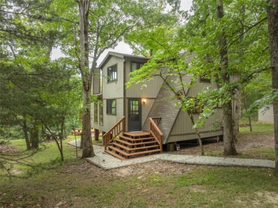 Lake Home For Sale in Innsbrook, Missouri