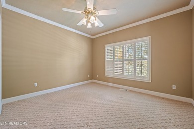 HIGHLY MOTIVATED SELLER! Move-in ready and meticulously - photo 13