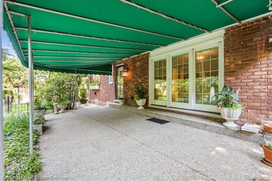 Welcome to 1023 Buckingham, a 1958-built 4-bedroom, 2.1-bath - photo 13