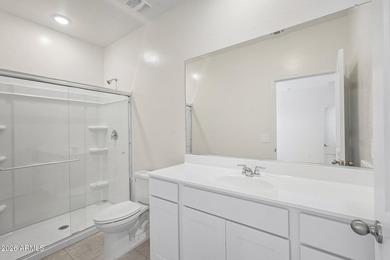 Beautiful NEW Home in PRIME San Tan Valley location, close - photo 4