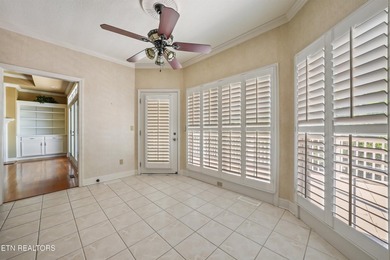 HIGHLY MOTIVATED SELLER! Move-in ready and meticulously - photo 18