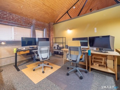 A remarkable opportunity for someone who values dramatic space - photo 22