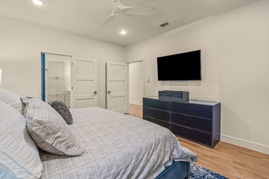 Just steps from Rivercrest Country Club, this fully renovated - photo 22
