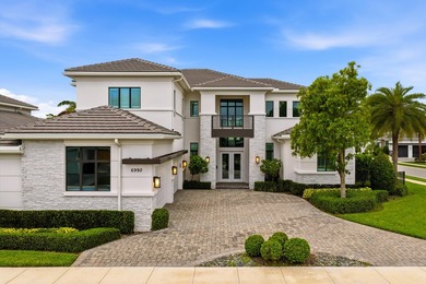Rare corner estate | 13,130 sq ft LOT | 4-car garage in Royal - photo 2