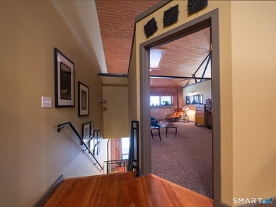 A remarkable opportunity for someone who values dramatic space - photo 23
