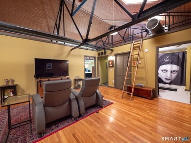 A remarkable opportunity for someone who values dramatic space - photo 24