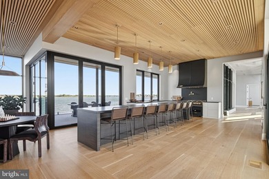 Introducing one of the most significant bayfront residences ever - photo 26