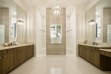 Rare corner estate | 13,130 sq ft LOT | 4-car garage in Royal - photo 7