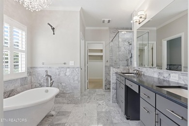 HIGHLY MOTIVATED SELLER! Move-in ready and meticulously - photo 28