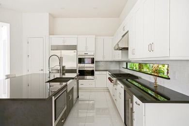 Rare corner estate | 13,130 sq ft LOT | 4-car garage in Royal - photo 9