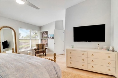 Seller motivated! Look no further-this meticulously maintained - photo 30