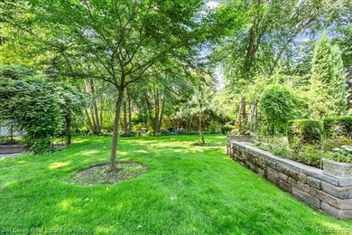 Welcome to 1023 Buckingham, a 1958-built 4-bedroom, 2.1-bath - photo 34