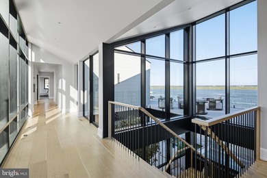 Introducing one of the most significant bayfront residences ever - photo 34