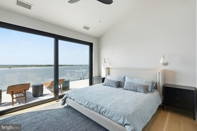 Introducing one of the most significant bayfront residences ever - photo 35