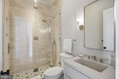 Introducing one of the most significant bayfront residences ever - photo 36
