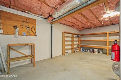 HIGHLY MOTIVATED SELLER! Move-in ready and meticulously - photo 43