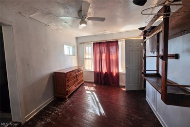 INVESTOR OPPORTUNITY! Whether you're looking to purchase your - photo 13