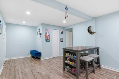Welcome to this spacious, move-in-ready two-bedroom co-op - photo 7