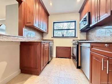 Dishwasher installed , allows washer & Dryer in unit . Easy - photo 3