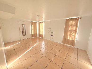 Investment opportunity in the heart of Rockport! This 2-bedroom - photo 9
