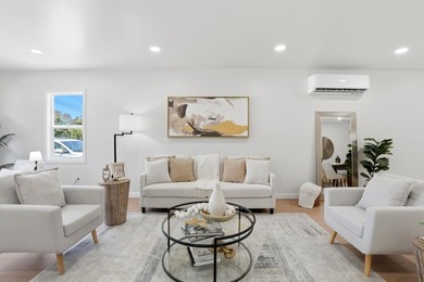 A rare opportunity to own a completely designed single-family - photo 7