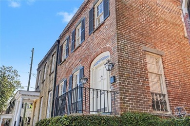 Perfectly positioned just steps from Lafayette Square in the - photo 3