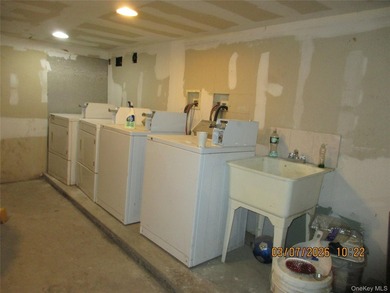 ALL OF THE APARTMENTS ARE EXEMPT FROM DHCR REGULATIONS! FREE - photo 11