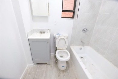 Prime investment opportunity in a highly desirable Brooklyn - photo 12
