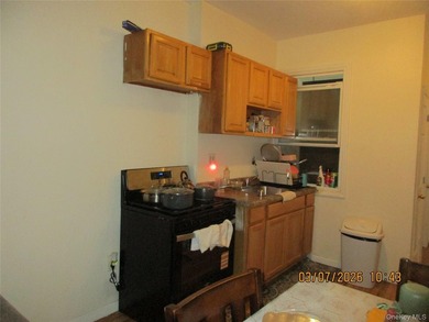 ALL OF THE APARTMENTS ARE EXEMPT FROM DHCR REGULATIONS! FREE - photo 12