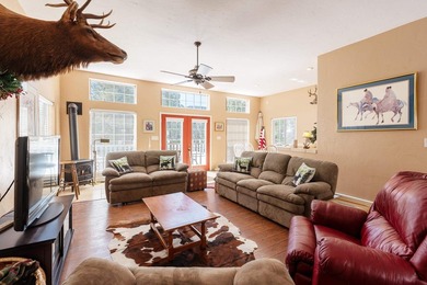 Welcome to your mountain retreat at 23 Cielo Vista Trail in - photo 12